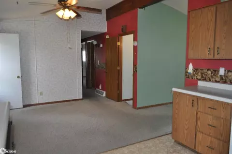 411 E 7th St, Carroll, IA 51401 photo 14