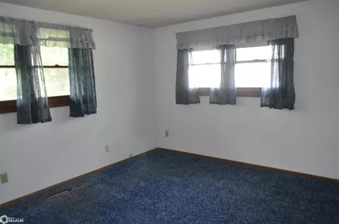 411 E 7th St, Carroll, IA 51401 photo 23