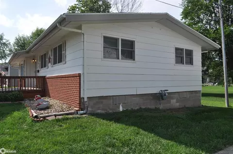 411 E 7th St, Carroll, IA 51401 photo 7