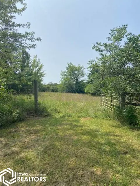 11530 48th St, Ottumwa, IA 52501