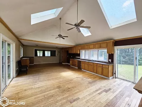 6628 20th St, Eldon, IA 52554 photo 13