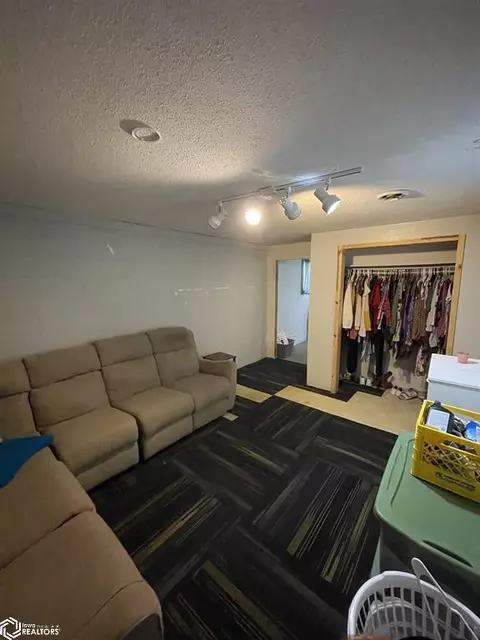 310 Webster St, Sidney, IA 51652 photo 6