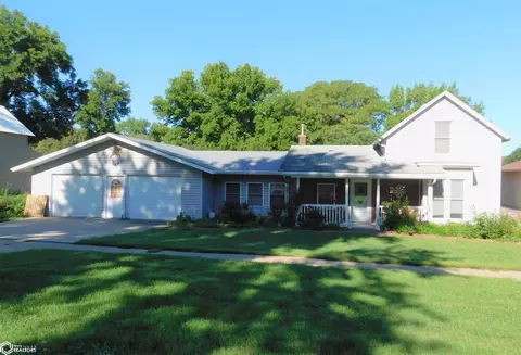 216 Main St, Charter Oak, IA 51439