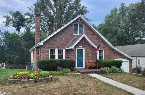 807 Walnut St, Harlan, IA 51537