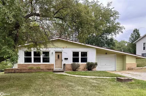620 S Main St, Chariton, IA 50049