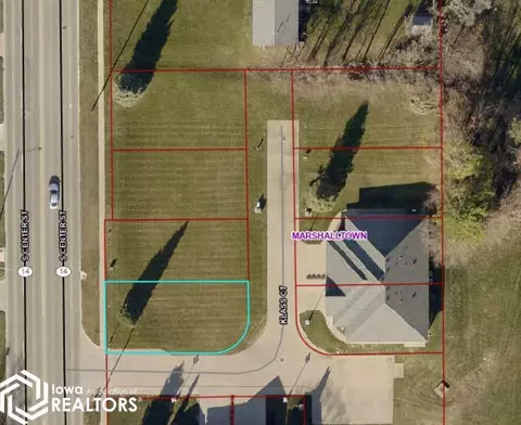 2 Klaas Ct, Marshalltown, IA 50158