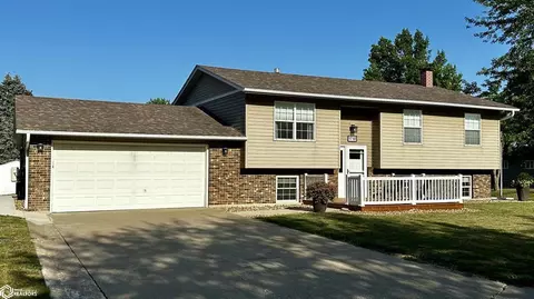 1710 S 6th St, Oskaloosa, IA 52577