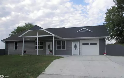 103 Norris Ct, Centerville, IA 52544