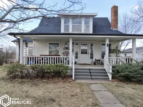 25882 Igloo Trl, La Plata, MO 63549