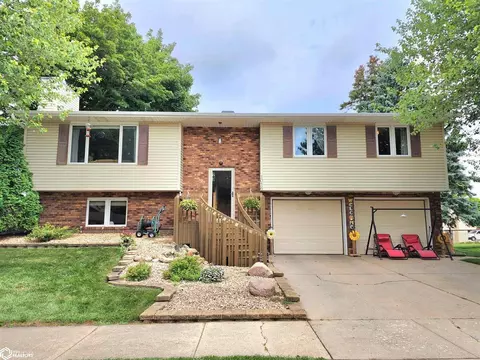 1016 14th St SE, Mason City, IA 50401