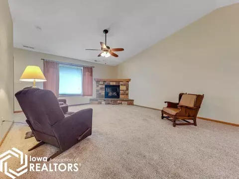 3 Armory Ln, Hampton, IA 50441 photo 9
