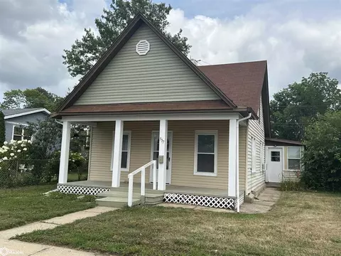 537 N 2nd St, Marshalltown, IA 50158