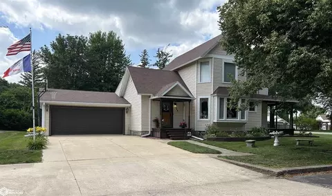 302 S Reynolds, Latimer, IA 50452