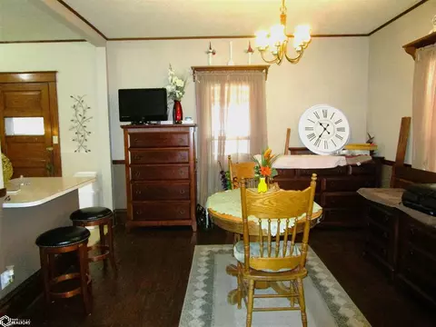 1605 12th St, Eldora, IA 50627 photo 8