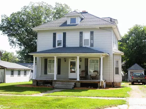1605 12th St, Eldora, IA 50627