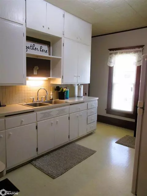 1605 12th St, Eldora, IA 50627 photo 11
