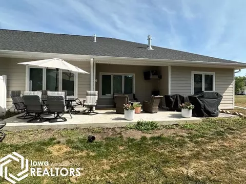 1508 Creekside Dr, Humboldt, IA 50548 photo 2