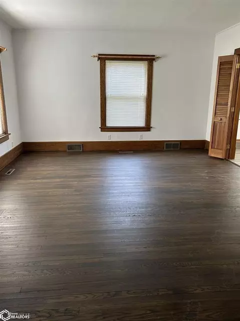 12 7th St NE, Hampton, IA 50441 photo 8