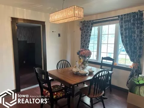 301 S Maple, Cincinnati, IA 52549 photo 9