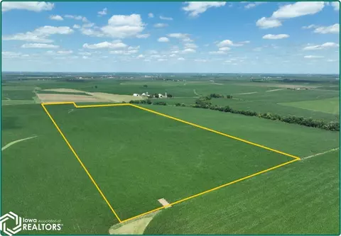 165 Th St, Clarence, IA 52216