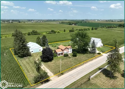 942 W Main St, Lisbon, IA 52253
