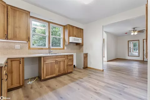 513 6th St, Nevada, IA 50201 photo 10