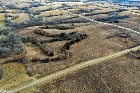 Living - 1852 310th St, Redding, IA 50860 photo 1 of 2
