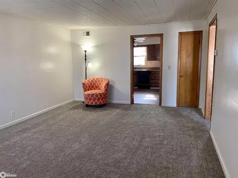 Bedroom - 504 W 506 W Summit St, Creston, IA 50801 photo 1 of 4