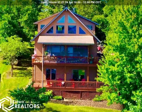 3214 Indian Point Dr, Ellston, IA 50074