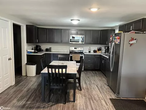 2010 Ridgeway Dr, Denison, IA 51442 photo 6