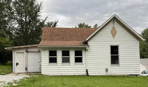 621 Coolidge, Keokuk, IA 52632