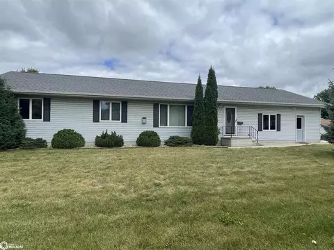 320 W Lyons, Garner, IA 50438