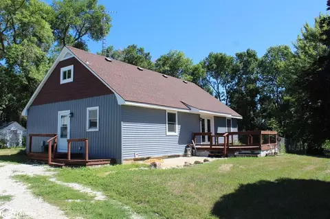 1635 270th St, Garner, IA 50438