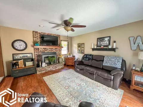 215 9th Pl NW, Hampton, IA 50441 photo 11