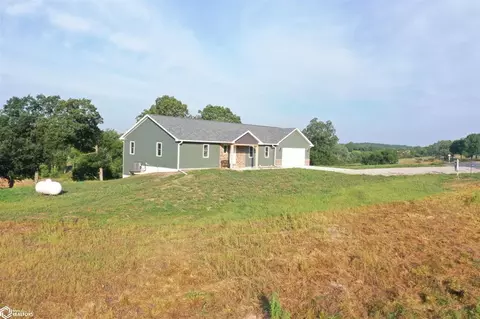 21207 Creek Cir, Centerville, IA 52544
