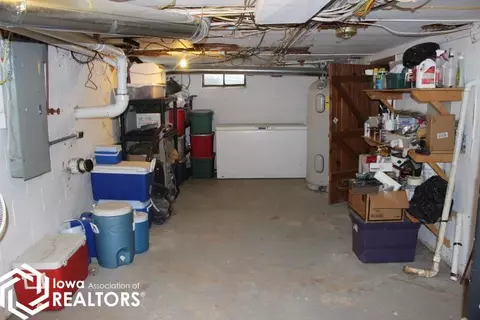 1530 Vine Ave, Hampton, IA 50441 photo 28