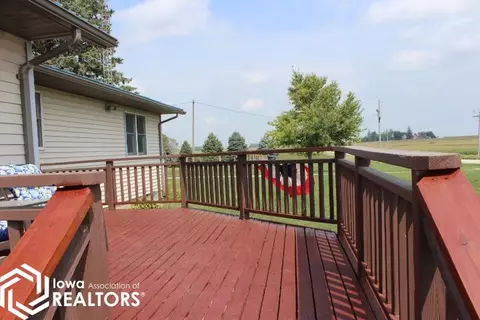 1530 Vine Ave, Hampton, IA 50441 photo 32
