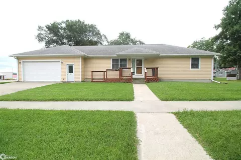 100 W Wells St, Clarinda, IA 51632
