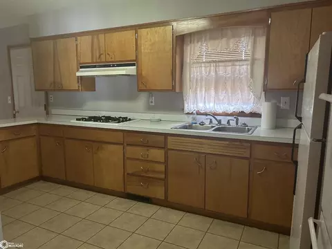 9 6th St NW, Hampton, IA 50441 photo 14