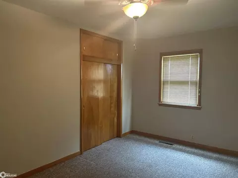 9 6th St NW, Hampton, IA 50441 photo 25