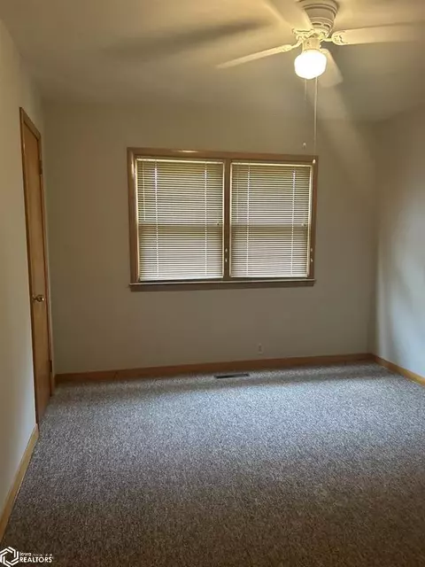9 6th St NW, Hampton, IA 50441 photo 21