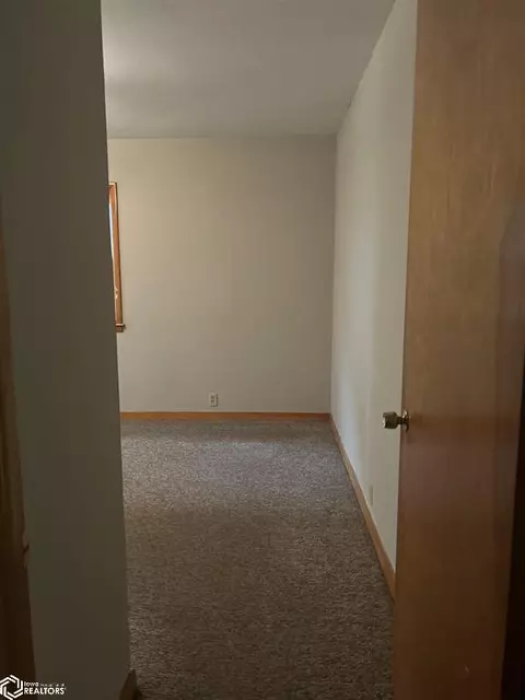 9 6th St NW, Hampton, IA 50441 photo 23