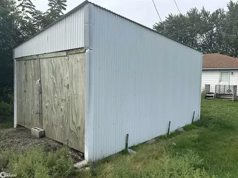 9 6th St NW, Hampton, IA 50441 photo 29