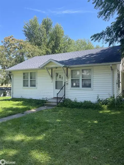 150 N Barnett St, Nauvoo, IL 62354