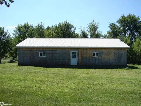 206 E Commercial, Hillsboro, IA 52630