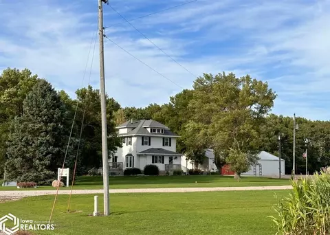 1060 Franklin Ave, Kanawha, IA 50447