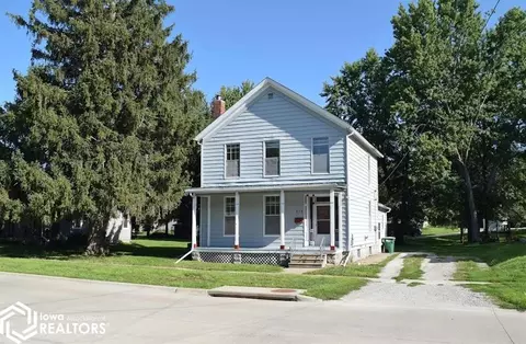 513 E Adams Ave, Fairfield, IA 52556
