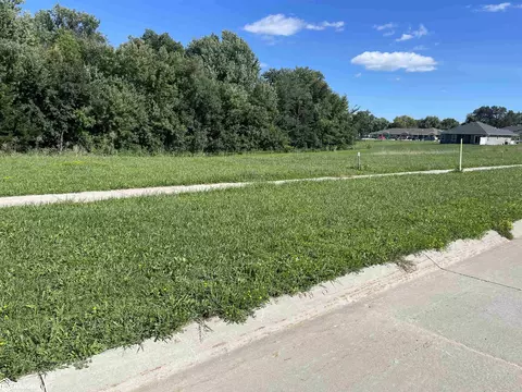 308 Gary Scull Dr, Harlan, IA 51537
