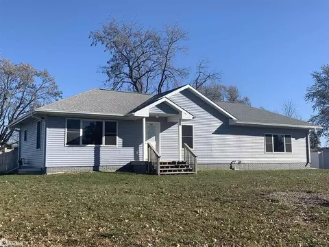 1207 N Chestnut St, Creston, IA 50801