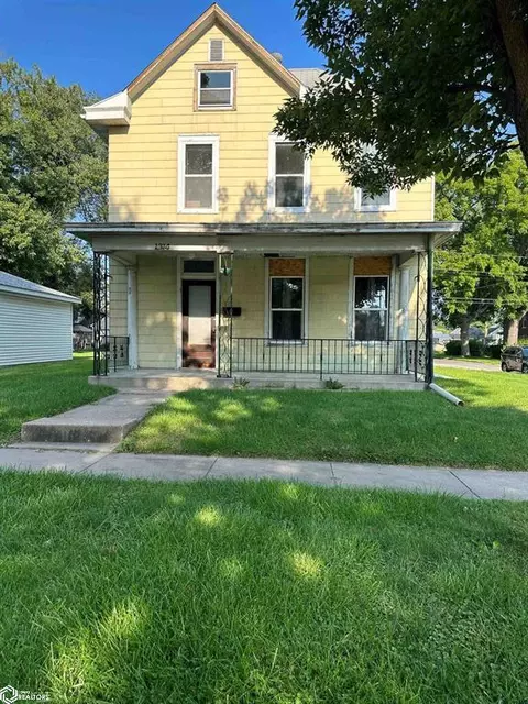 1314 S 12th, Burlington, IA 52601